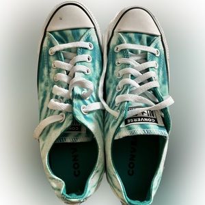 Converse all star Chuck Taylor teal green tye dye low top size 7 women’s men 5